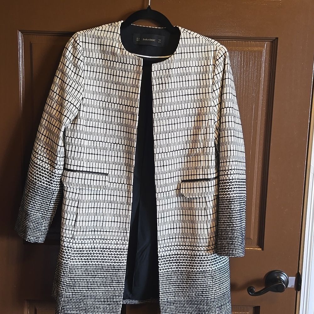 Zara-Blk/iv textured open front jkt Sz M